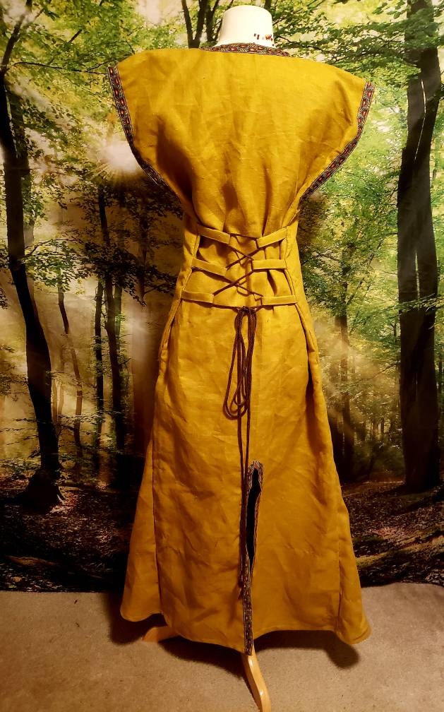 Custom Women's Surcoat